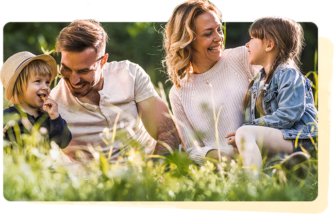 4-Netherlands-family-picnic-outdoors