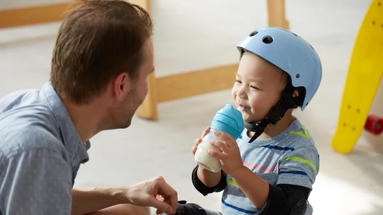 Toddler drinking formula milk